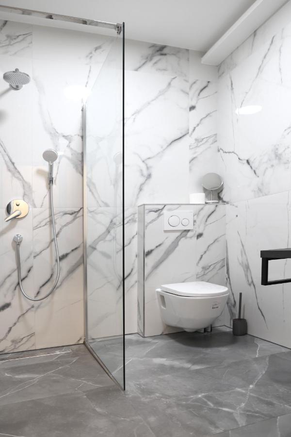 Brand New Apartment With Private Pool นยีวีเซ ภายนอก รูปภาพ