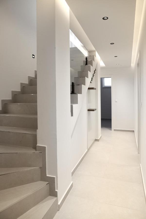 Brand New Apartment With Private Pool นยีวีเซ ภายนอก รูปภาพ